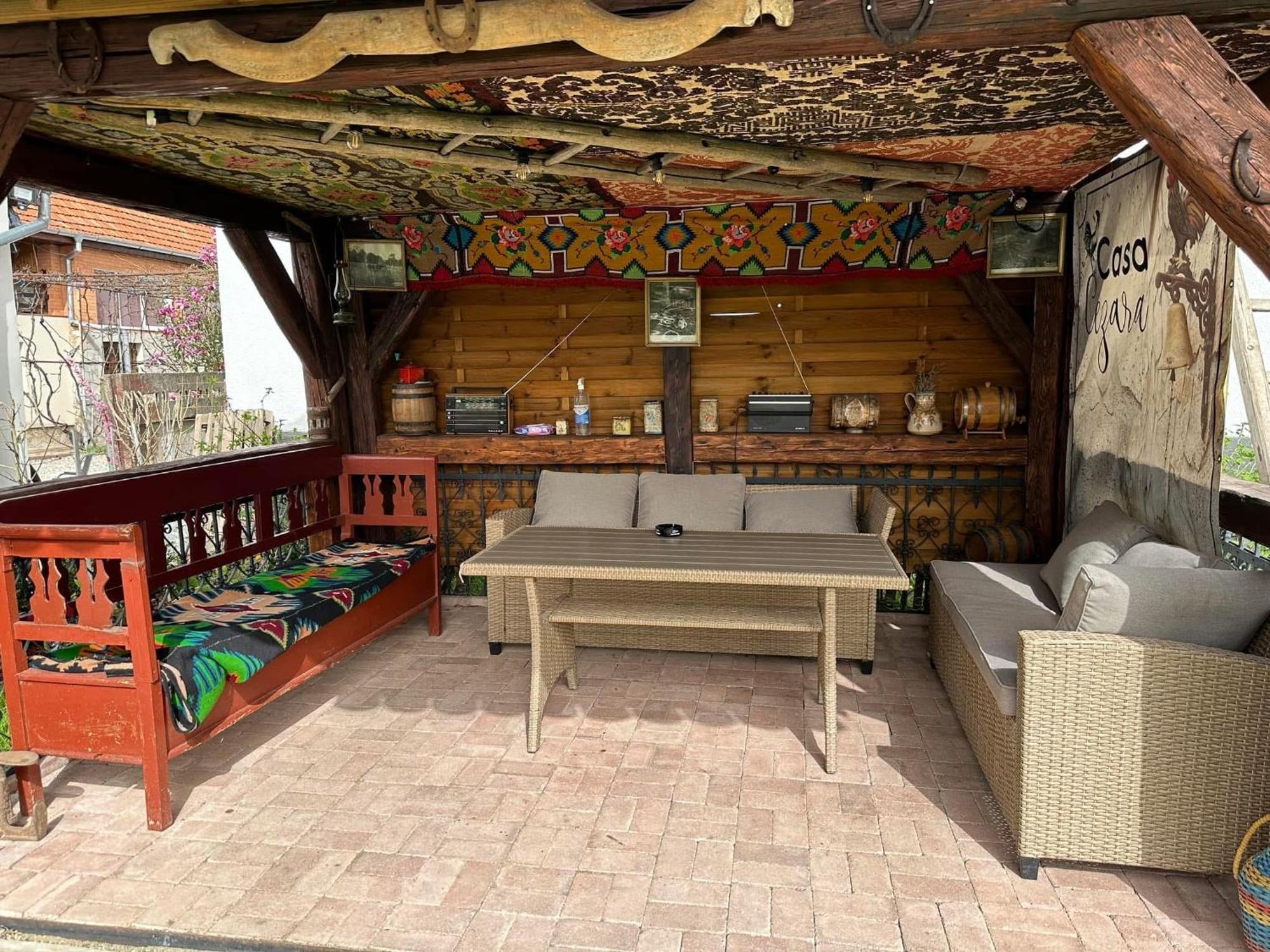 דירות Silvasu de Jos Casa Cezara מראה חיצוני תמונה