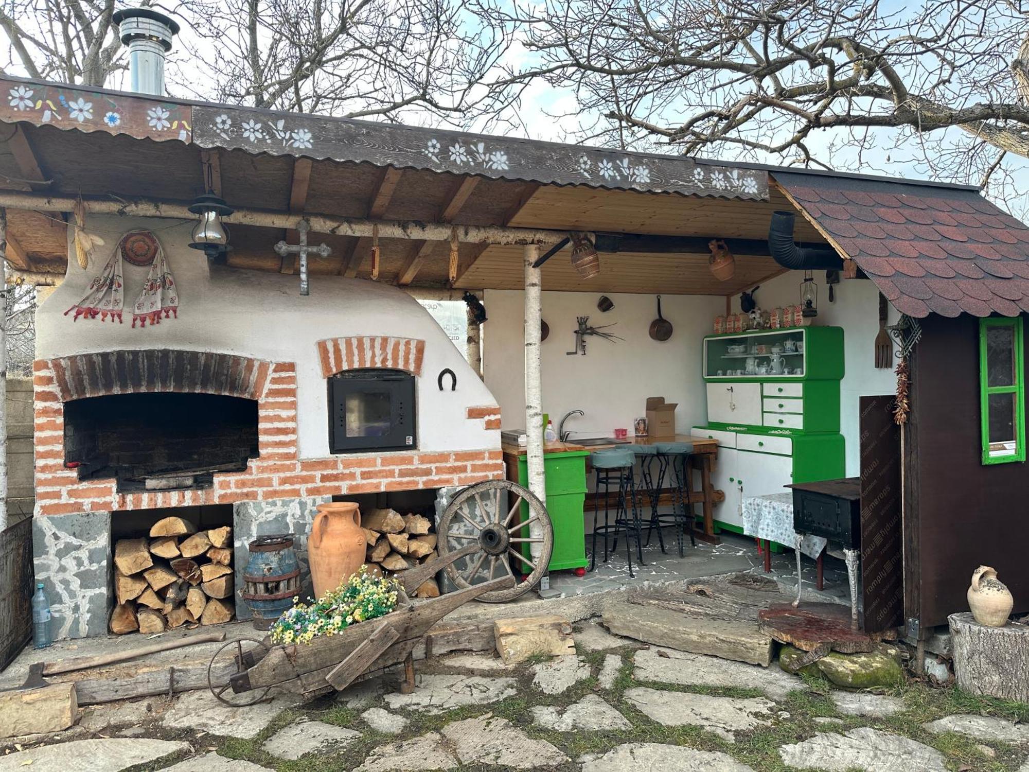 דירות Silvasu de Jos Casa Cezara מראה חיצוני תמונה