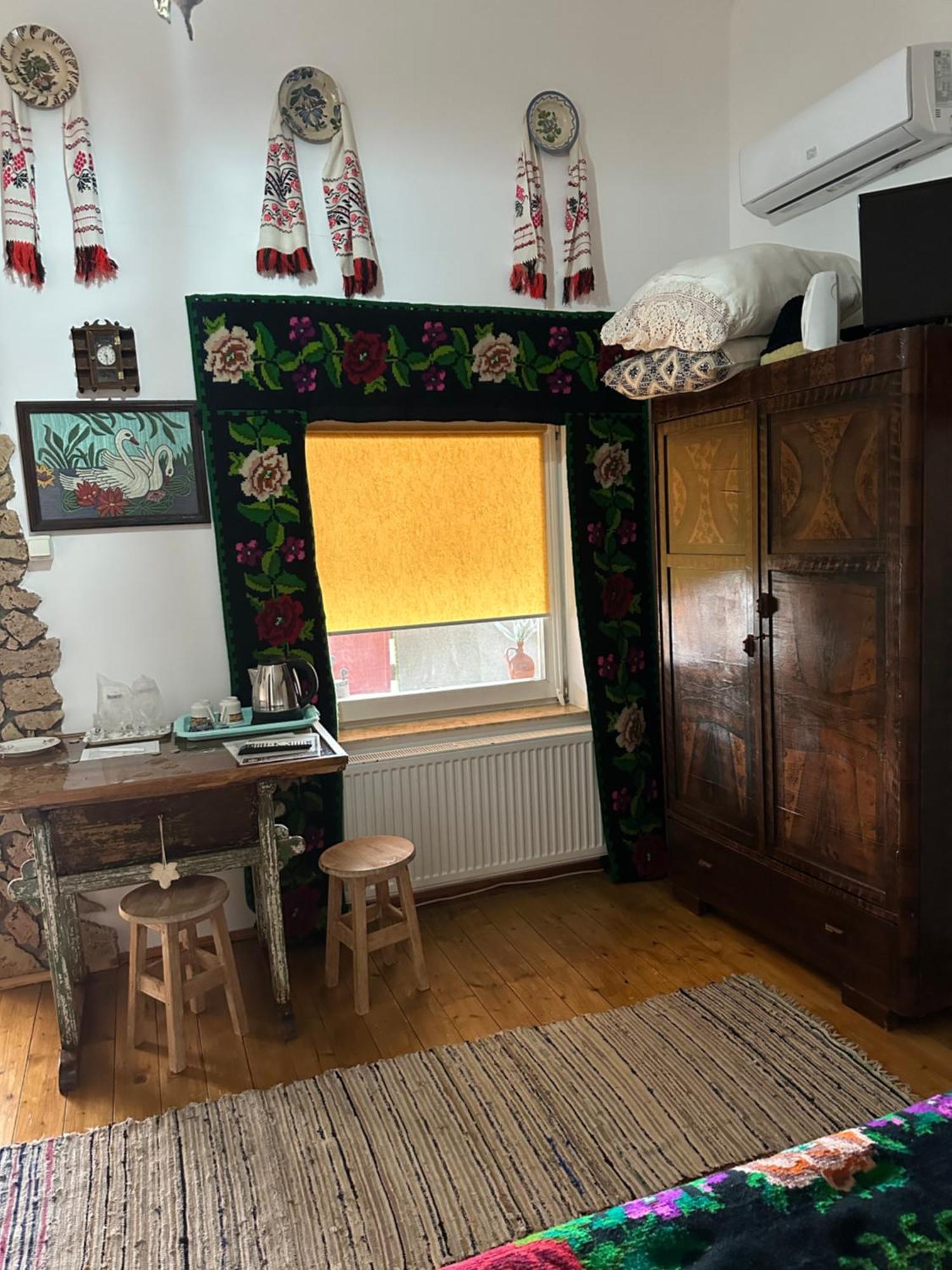 דירות Silvasu de Jos Casa Cezara מראה חיצוני תמונה